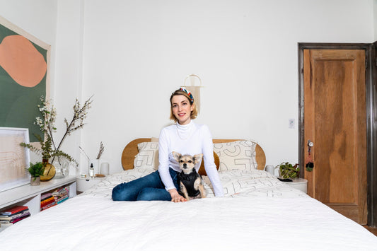 Meet Molly Bernard: The Sweet Actor with a Screaming Chihuahua